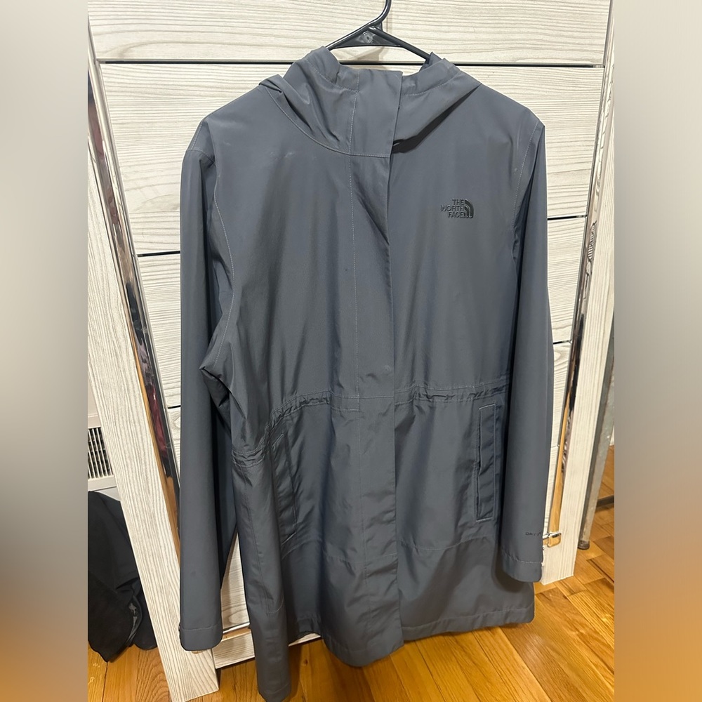 Women’s The North face parka jacket size XL